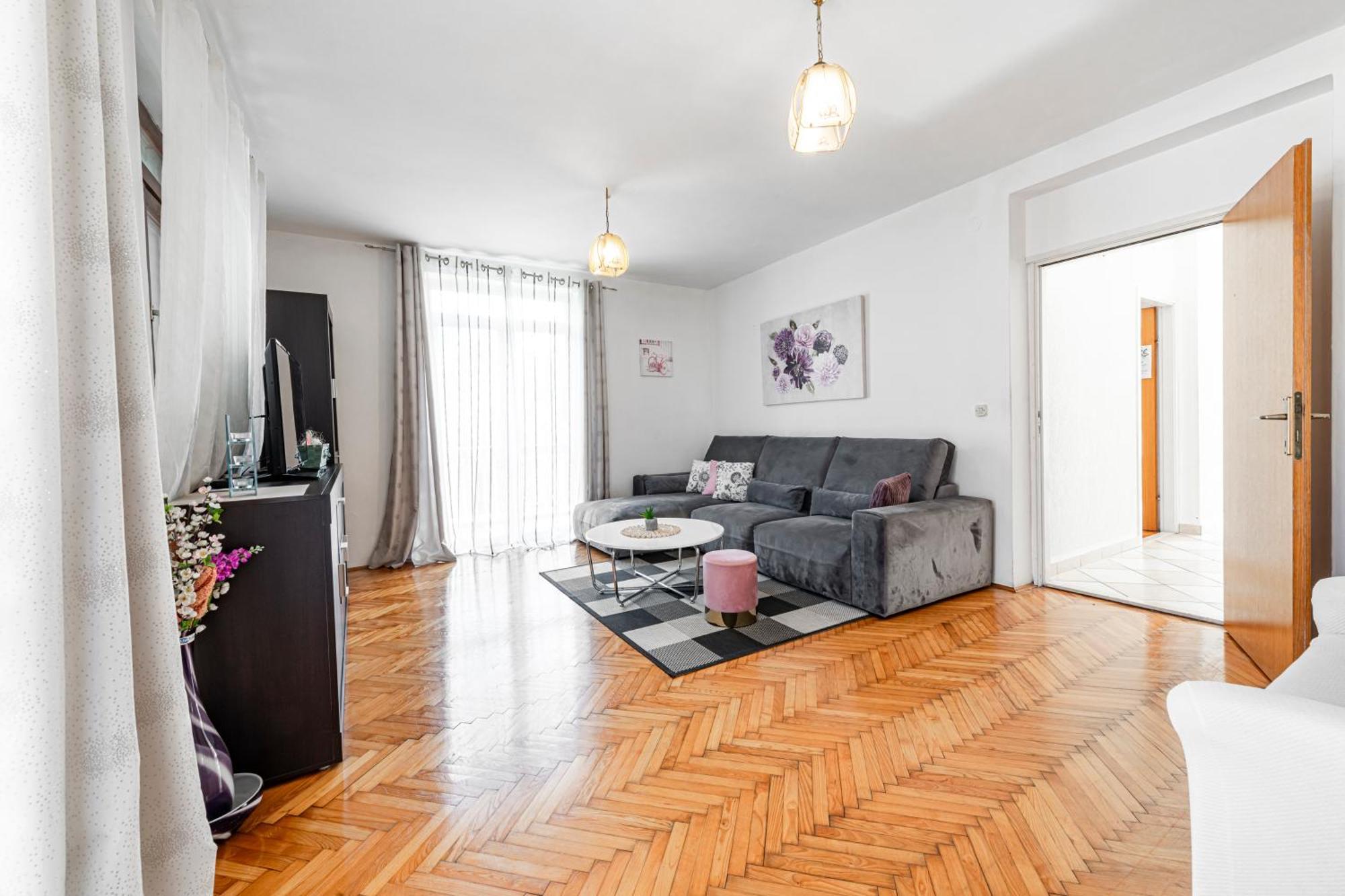 קאבטאט Villa Nick מראה חיצוני תמונה